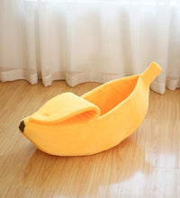 Banana Shaped Pet Bedding Comfortable Cat Nest Mat Winter Cushion Warm Soft Funny Kitten Sleeping Bag Cute Cozy Dog Accessories