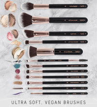 Beauty 15Piece Award Winning Professional Makeup Brush Set: Vegan Makeup Brushes with Case, Makeup Sponge, Brush Cleaner, Guide, Gift Box