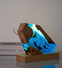 Resin Ocean Lamp,Shark and Diver Resin Wood Lamp