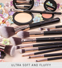 Beauty 15Piece Award Winning Professional Makeup Brush Set: Vegan Makeup Brushes with Case, Makeup Sponge, Brush Cleaner, Guide, Gift Box
