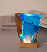 Resin Ocean Lamp,Shark and Diver Resin Wood Lamp